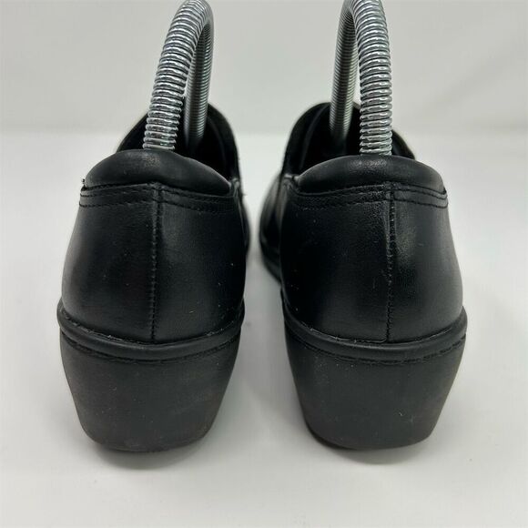 Clarks Grasp Chime Black Leather Slip-On Size 8.5 Casual Slip Resistant Loafers - Picture 7 of 13